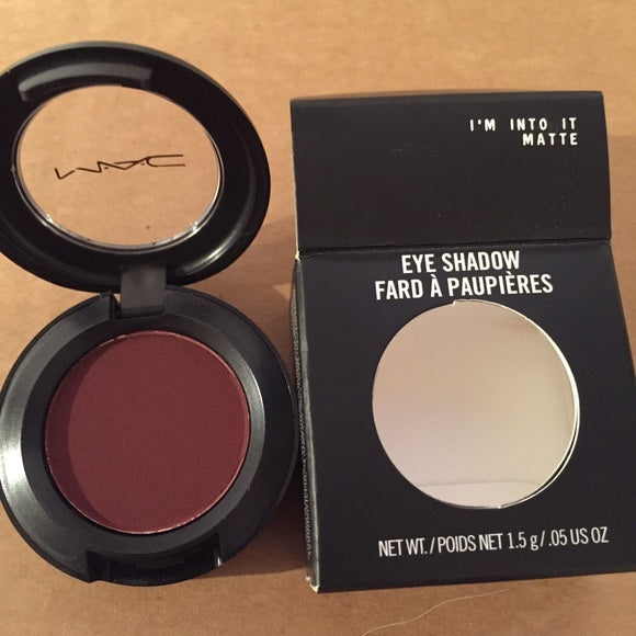MAC Eyeshadow- I'm into It